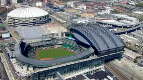 【使命传承·感受冰封奇景——北国冰雪绽放新活力】